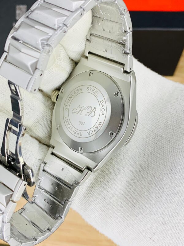 Silver Diamond Cut Timepiece with Date - YNT -  